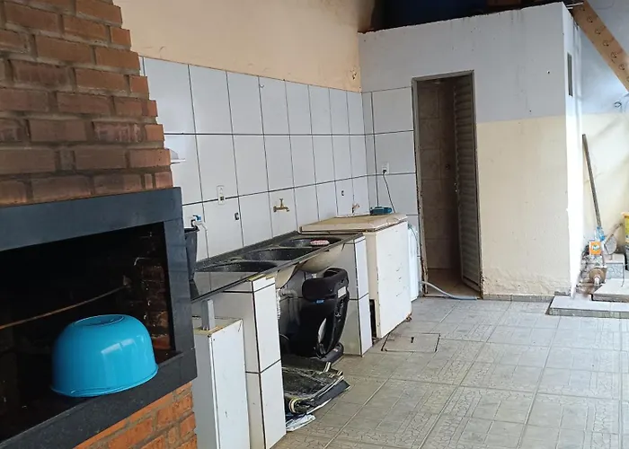 Casa De Negocios